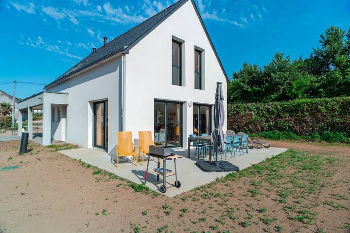 Maison de vacances pour 12 personnes, avec Terrasse et Jardin à Plomodiern