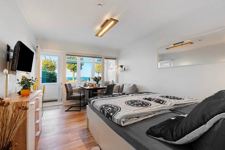 Ferienwohnung für 2 Personen, mit Garten und Balkon in Laboe - 2