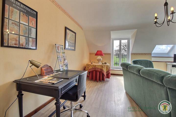 Gîte pour 4 personnes, avec jardin et terrasse dans Lamballe-Armor - 3