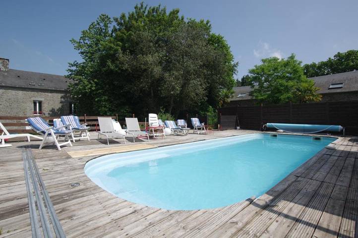 Appartement de vacances pour 2 personnes, avec Terrasse et Jacuzzi ainsi que Jardin et Piscine