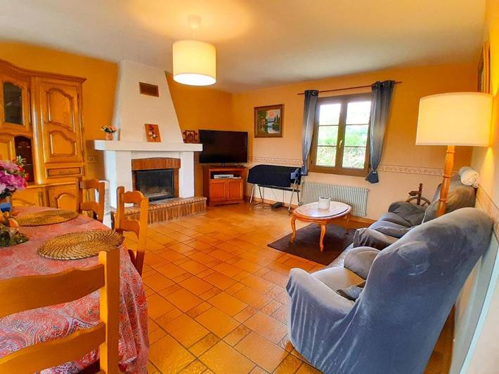 Location de vacances pour 9 personnes, avec vue et jardin à Saint-André-de-Cubzac - 2