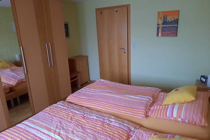 Ganze Wohnung, FeWo mit Wintergarten mitten im Sauerland für Jung und Alt in Kreis Olpe, Sauerland
