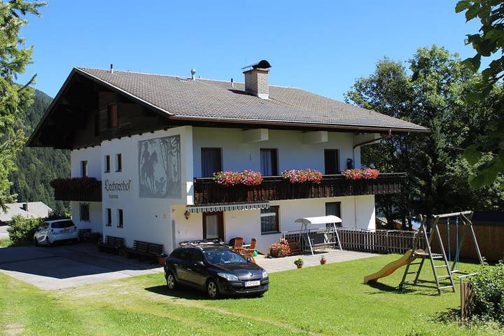 Ganze Ferienwohnung, Zimmer Nr. 1 in Gailtaler Alpen, Obertilliach