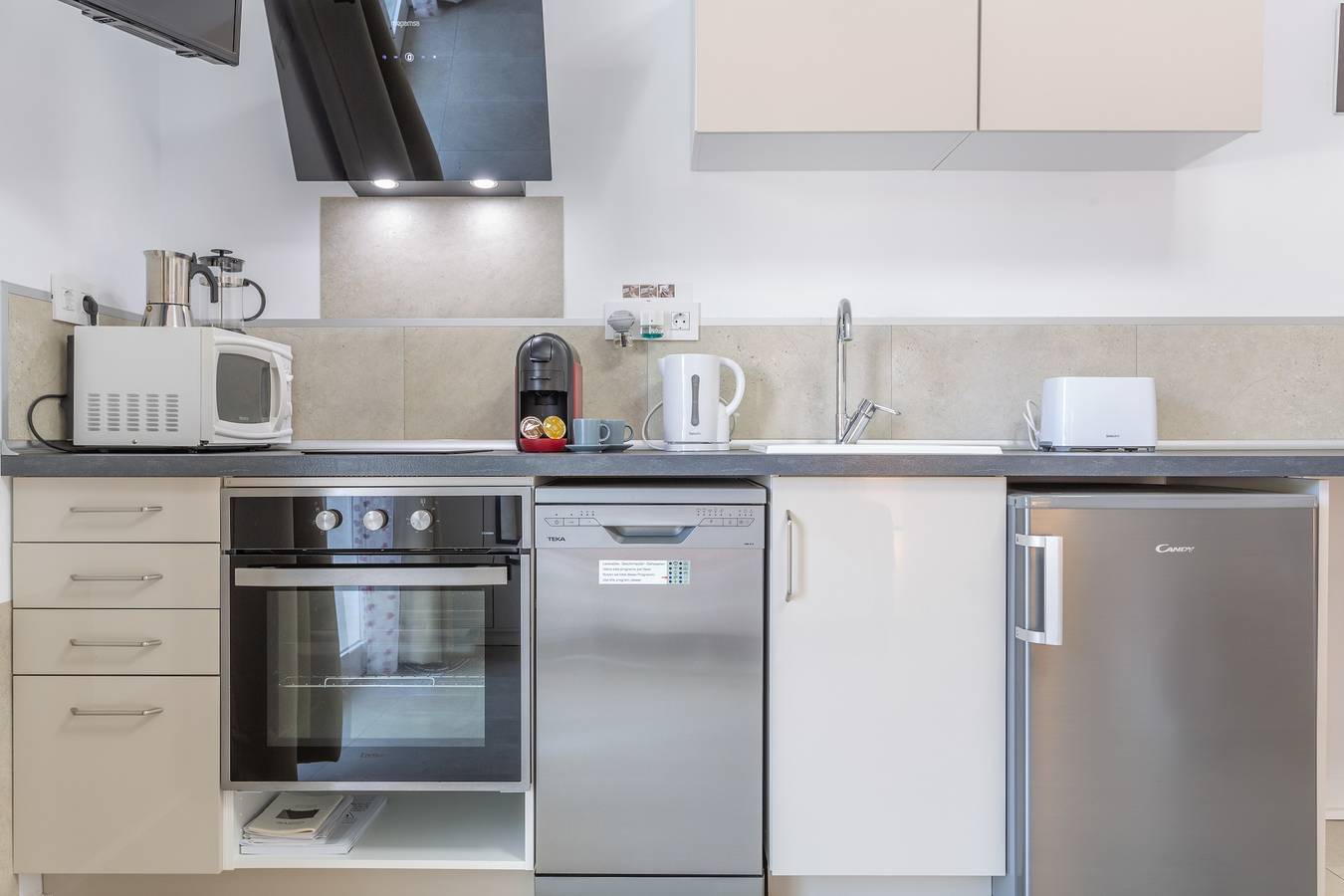 Ganzes Studio, Apartment Fantastico 1 – Klimaanlage, kostenloses Parken, Balkon & Stadtblick in Playa Jardin, Puerto de la Cruz