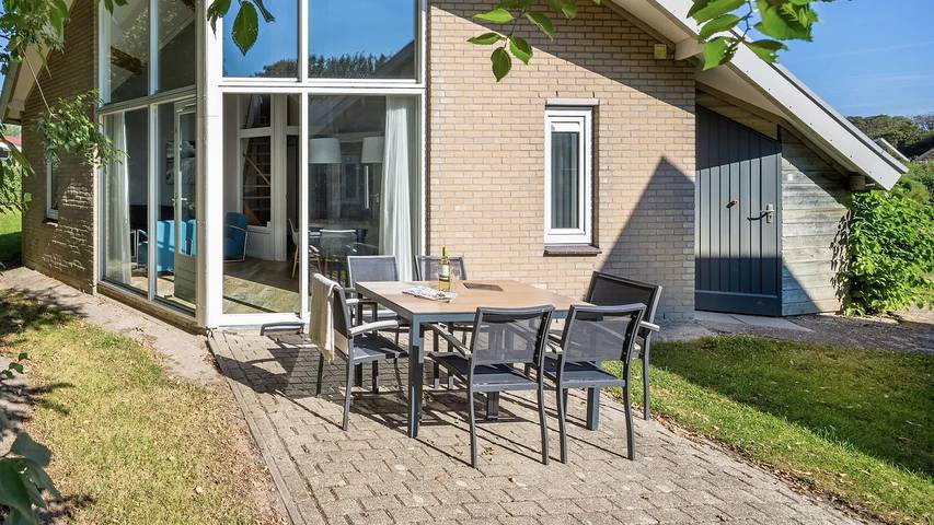 Blokhut voor 7 personen, met tuin, met huisdier in Walcheren