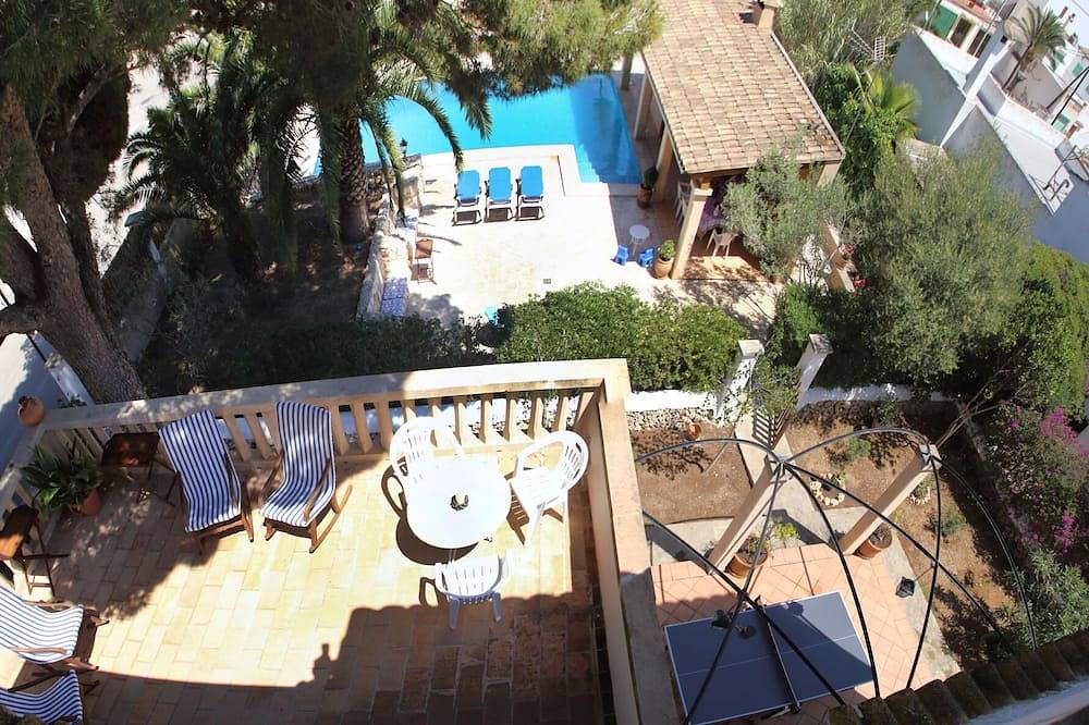 Ses Sivines – Encanto Clásico con un Espacio Exterior de Lujo en Portocolom in Portocolom, Felanitx