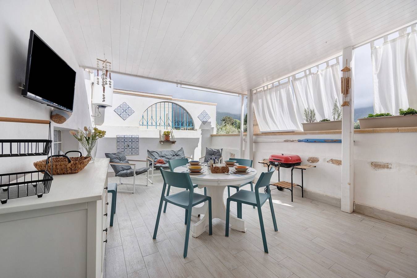 Appartamento intero, Appartamento Madre Terra with Private Terrace in Terrasini, Provincia di Palermo
