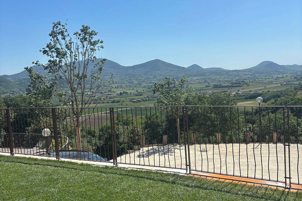 Appartement entier, Flumendosa Apartment, Stunning View of the Euganean Hills in Albettone, Province de Vicenza