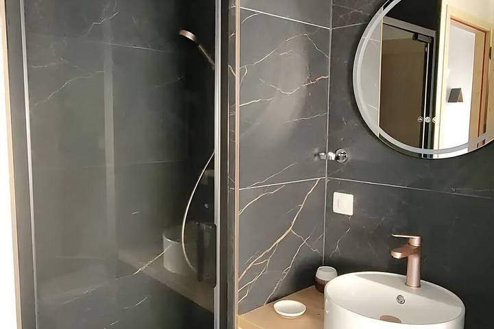Chambre d’hôte pour 2 personnes, avec jardin et jacuzzi dans le Cantal - 4