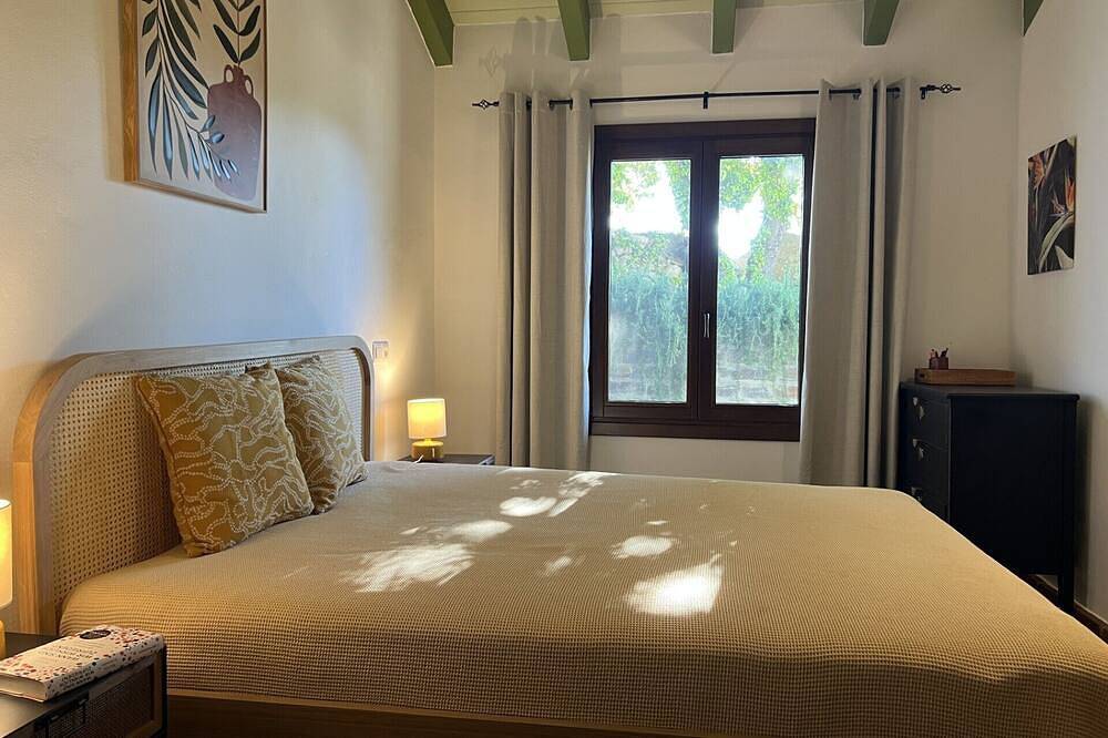 A naturally evolved place in nature – with pool and views of the sea in Gaucín, Málaga Province
