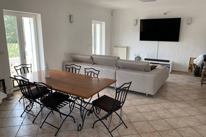 Ferienwohnung für 6 Personen, mit Garten und Balkon sowie Pool - 1