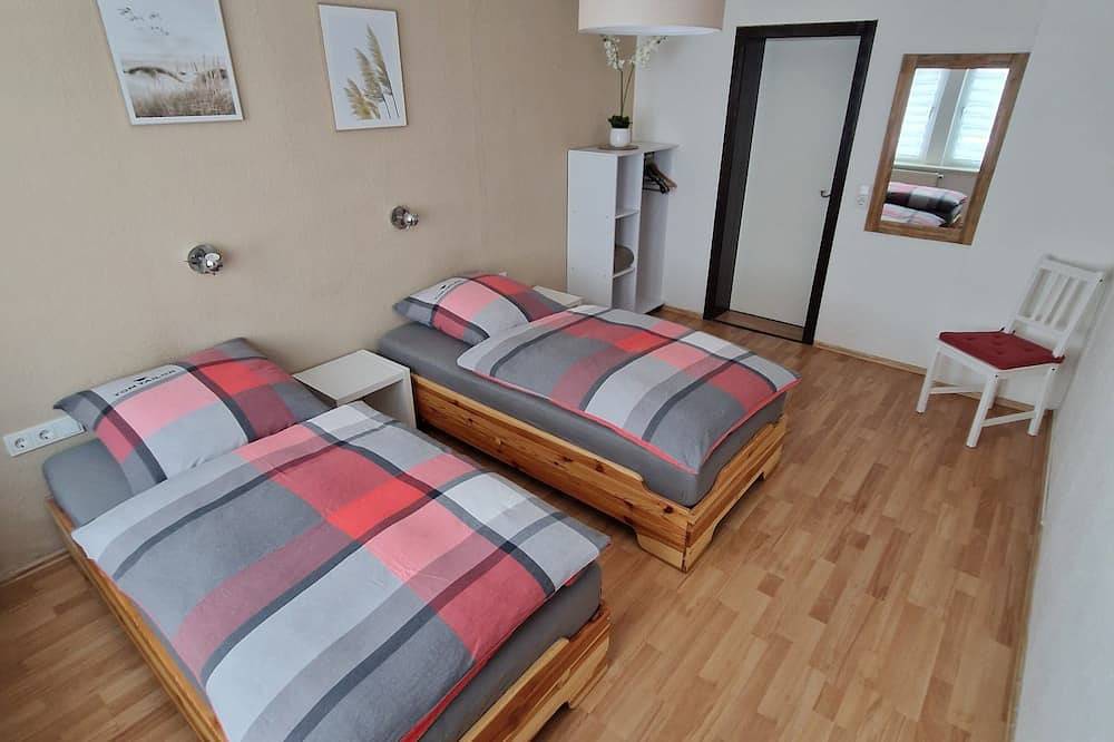Ganze Wohnung, Ferienwohnung Am Hirtenplatz\" mit gemeinsamer Terrasse und Wi-Fi in Freiberg, Chemnitz und Umgebung