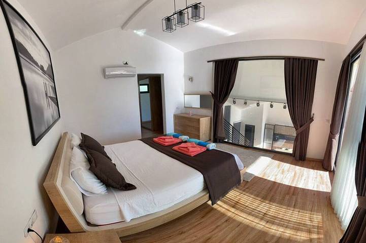 Luxury Romantic Hillside Villa with breath taking views. in Kaş, Saklıkent