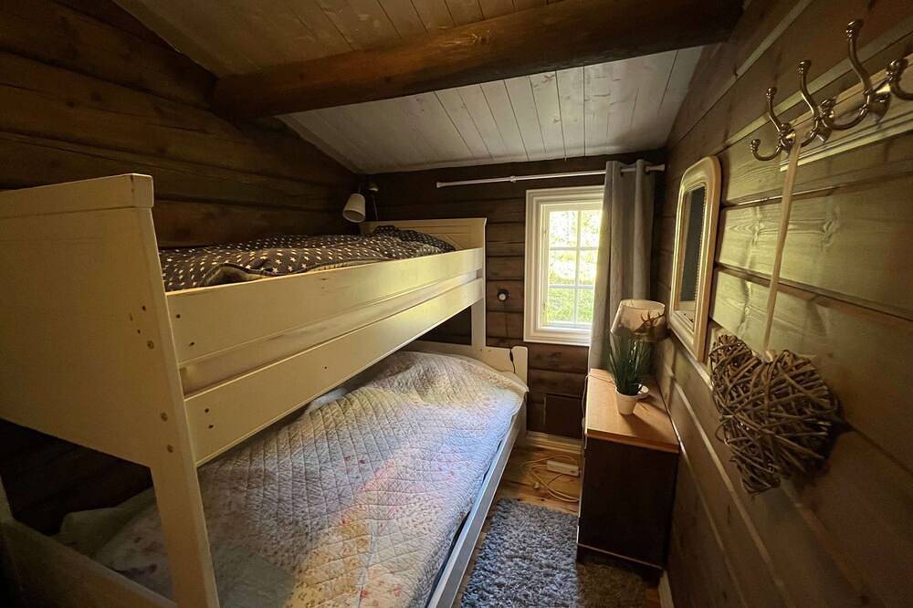 Cozy, luxurious Norwegian cabin with Jacuzzi in ski resort Oppdal! in Oppdal