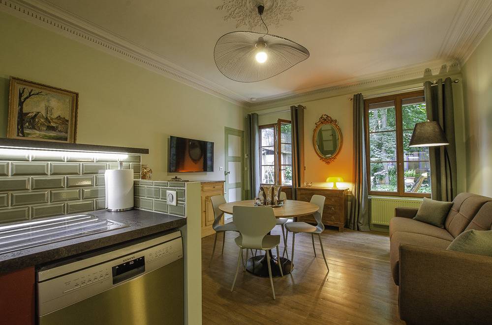 A l'Ombre de la Cathédrale in Troyes, Aube