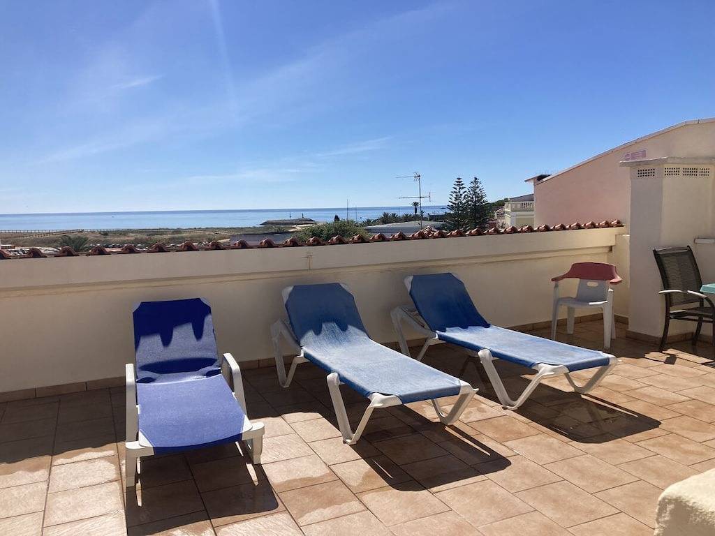 Byferielejlighed ved havet in São Sebastião, Lagos