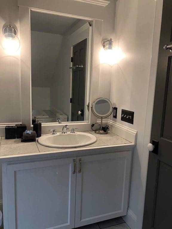 Vacation rental for 8 people, with terrace and yard, with pets in Stowe