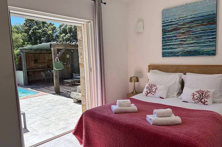 Villa pour 4 personnes, avec terrasse et jardin à Figari - 2
