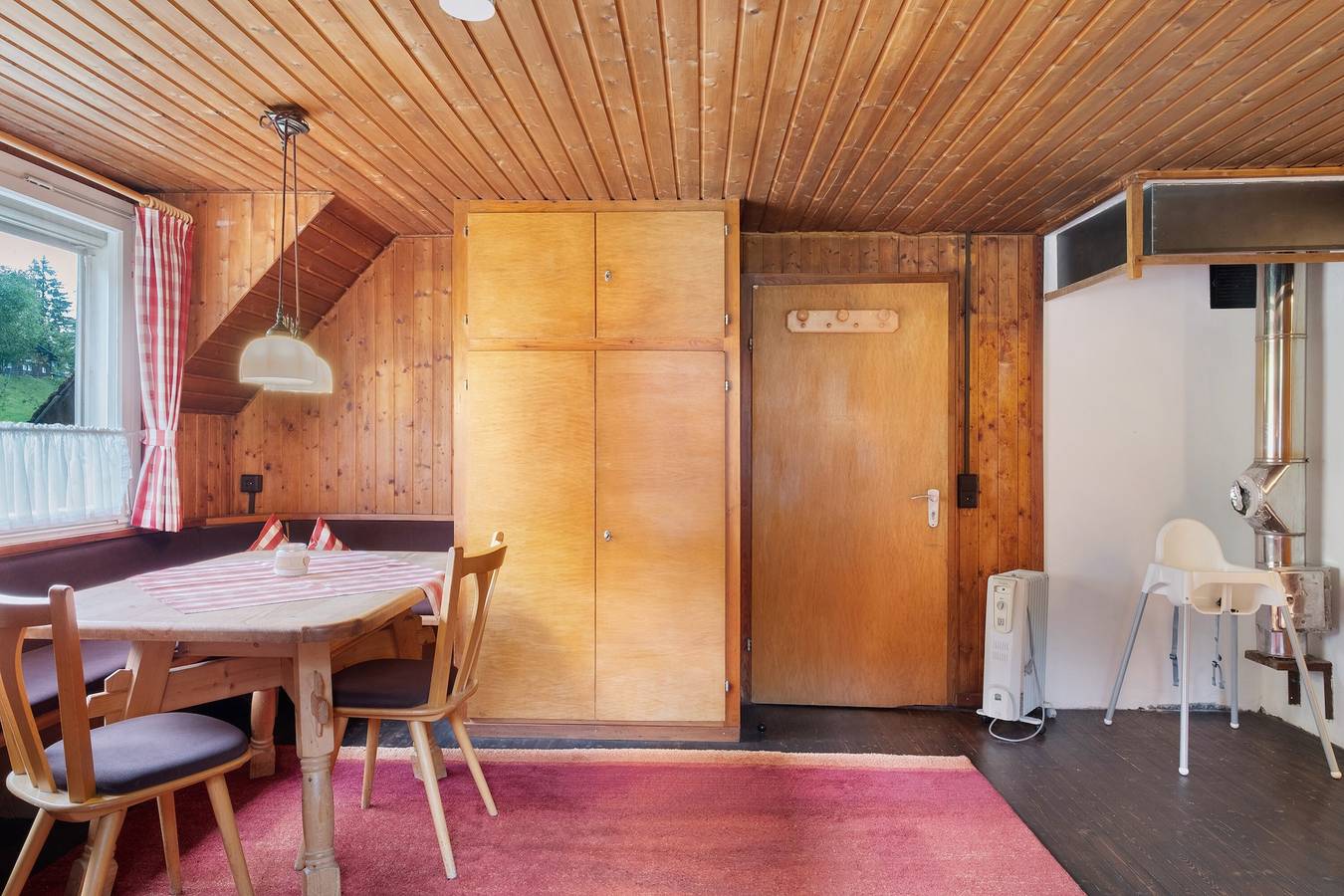 Apartamento entero, Apartamento vacacional 'Mühle' con vistas a la montaña y Wi-Fi in Feldberg, Selva Negra (zona sur)