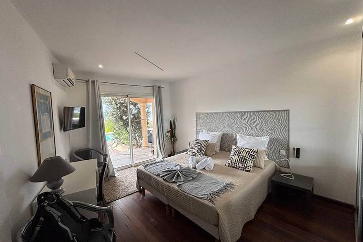 Location de vacances pour 10 personnes, avec jardin et terrasse à Viggianello - 3