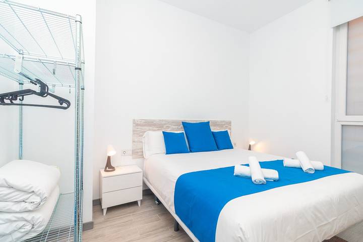 Pension for 2 people in Valencia