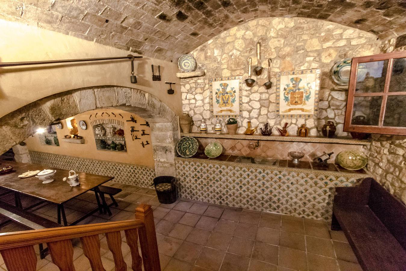 Majestuosa e historica para 32 personas, playa 10km in Santa Oliva, Costa Dorada