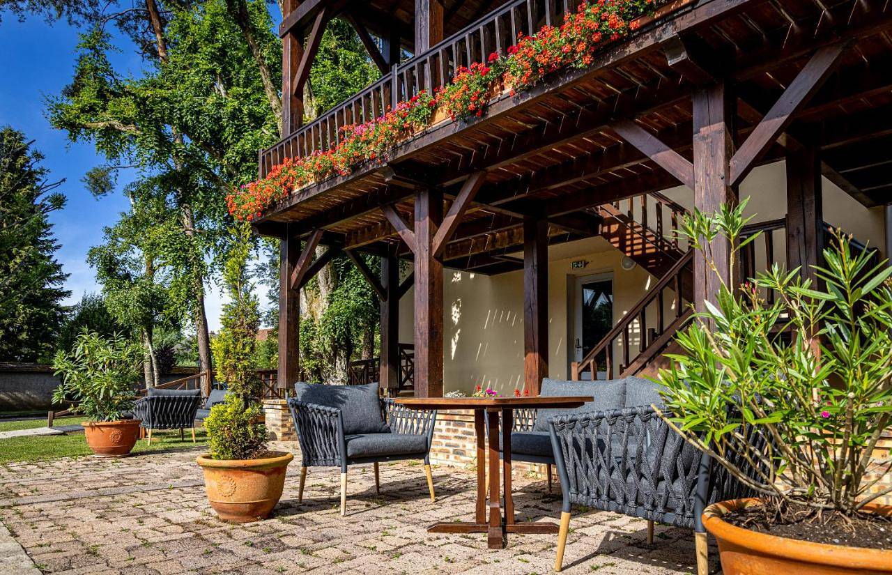 Hotel La Chaumiere in Dole, Jura