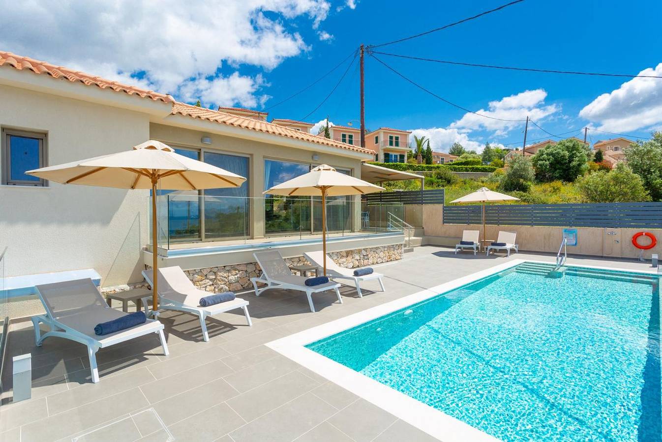 Villa für 6 Personen mit Meerblick in Lassi, Argostoli