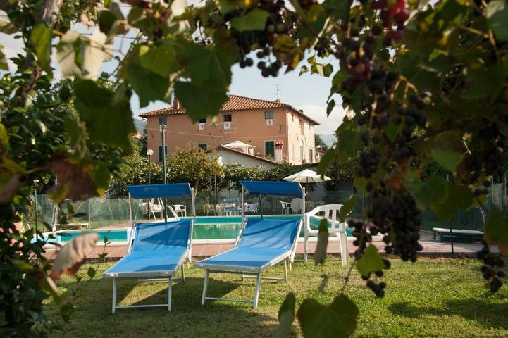 Gîte pour 4 personnes, avec piscine ainsi que jacuzzi et jardin à Sansepolcro - 4
