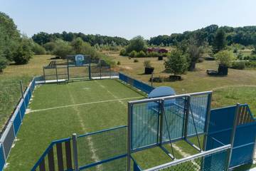 Villa for 62 People in Loiret, Montargis region, Photo 3