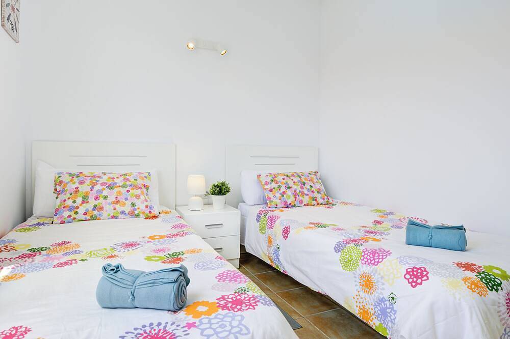 Costa Golf by myhomeinfuerteventura |Sunny Poolside Apartment with Large Terrace in Costa de Antigua, Antigua