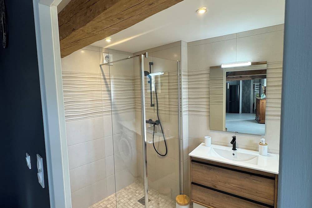 Petite maison de campagne au calme in Chaumot, Yonne