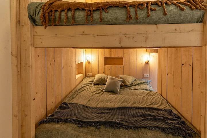 Location de vacances pour 15 personnes, avec sauna et jardin ainsi que piscine et jacuzzi, animaux acceptés à Gesves - 3