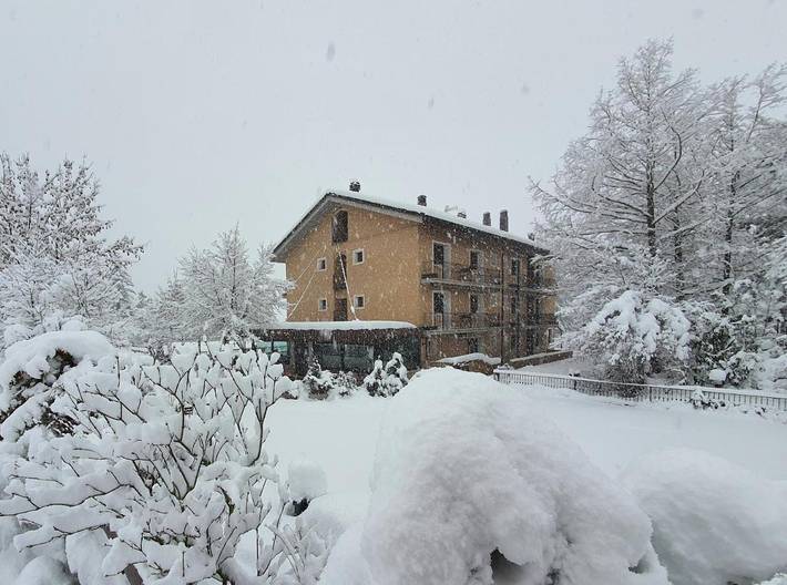 Hôtel pour 3 personnes, avec sauna et piscine ainsi que vue et jardin à Pescasseroli - 3