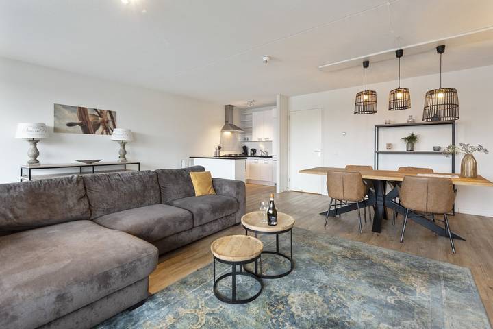 Vakantieappartement voor 4 personen, met balkon, kindvriendelijk in Warmond