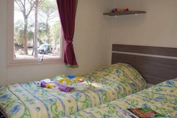 Camping pour 4 Personnes dans Le Muy, Région de Draguignan, Photo 3