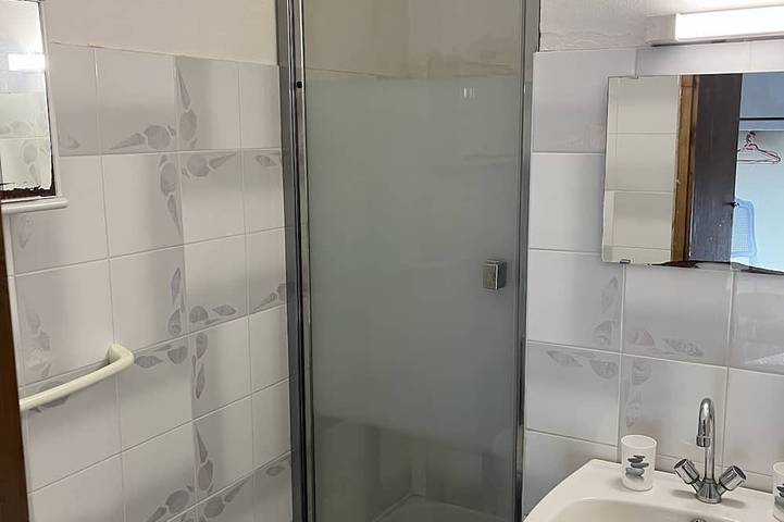 Location de vacances pour 2 personnes, avec jacuzzi et jardin ainsi que terrasse et piscine à Carcheto-Brustico - 4