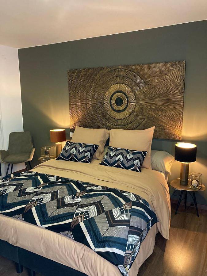 Location de vacances pour 6 personnes, avec jardin et jacuzzi ainsi que sauna et piscine dans Rospico - 4