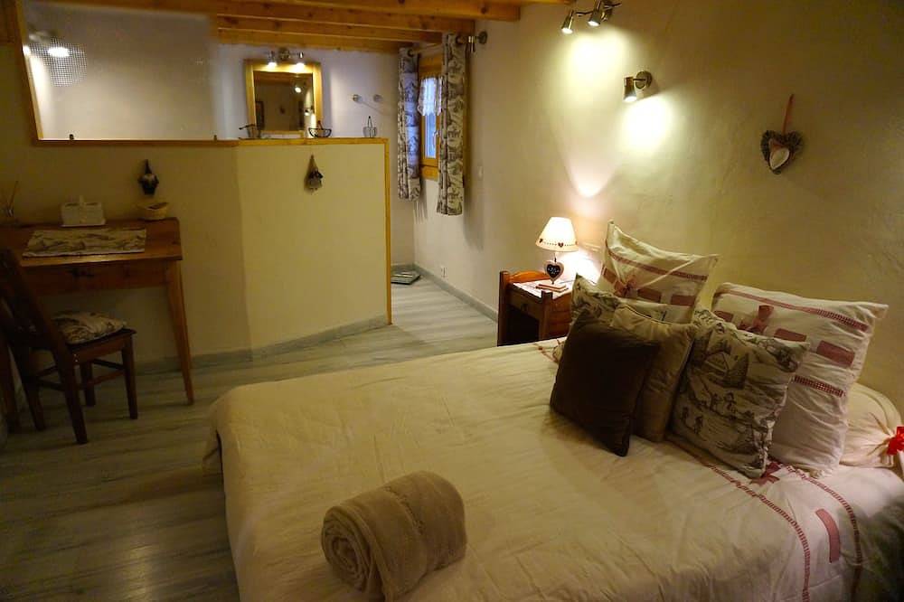 Chalet L'Ancetre - Les prix indiqués sont sur une base indépendante. in Morzine, Les Portes du Soleil