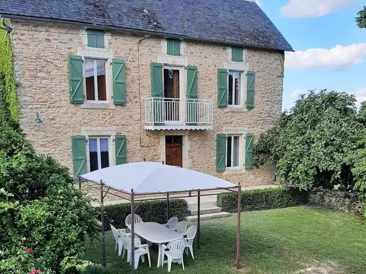 Villa pour 8 Personnes dans Salviac, Lot