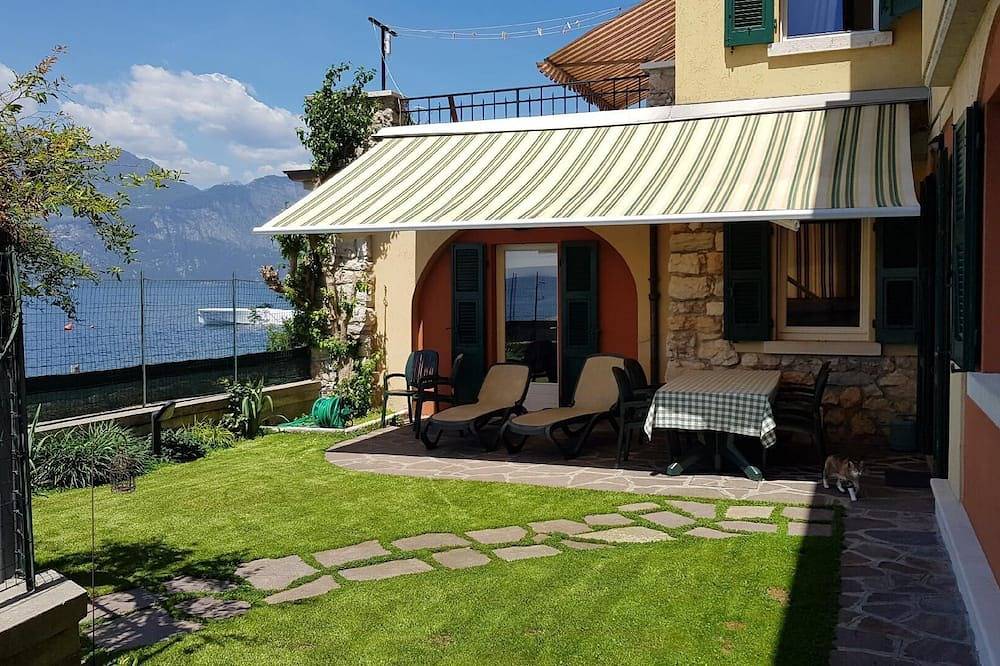 Casa Sulla Spiaggia per 7 Persone in Brenzone, Lago di Garda