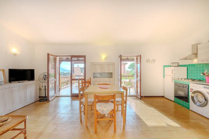 Location de vacances pour 6 personnes, avec jardin, adapté aux familles à Golfo Aranci - 4