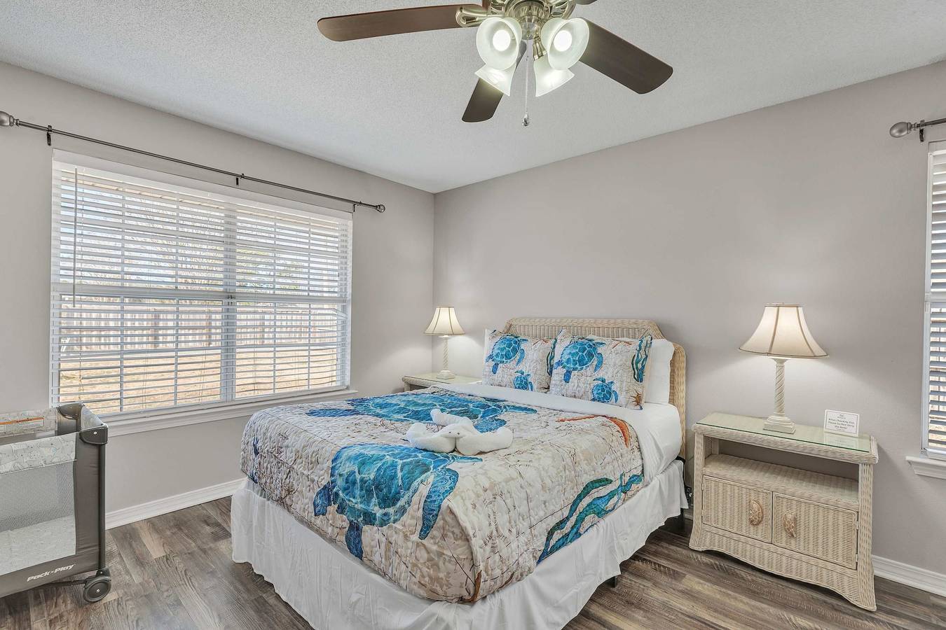 Ortega House Family Friendly Only 5 Min to Beach in Emerald Coast