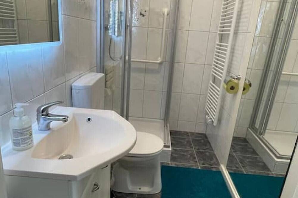 Ganze Wohnung, Leoben- 3 rooms 3 people! Top 4 in Leoben, Östliche Obersteiermark