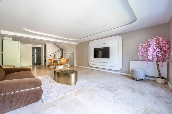 Chalet para 8 personas, con balcón - 1