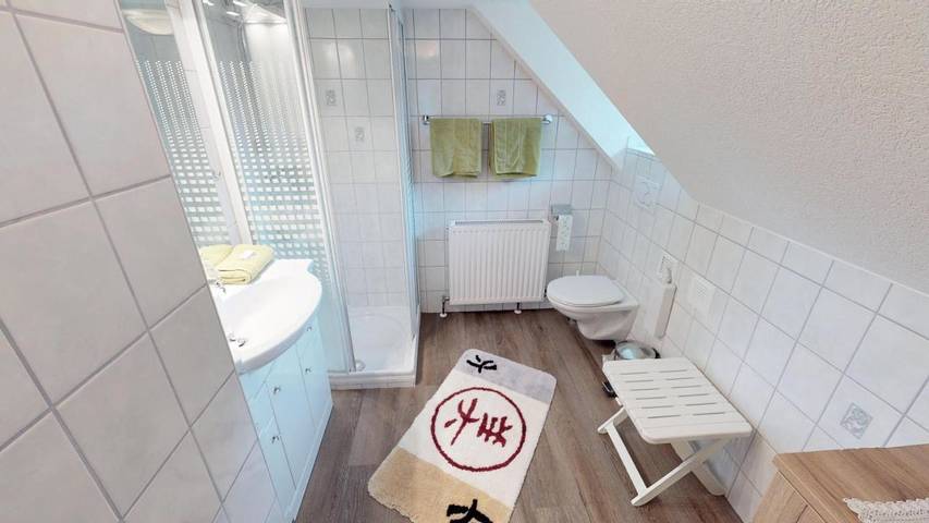 Ganze Wohnung, Two-Bedroom Apartment with Balcony in Feld am See, Villach-Land