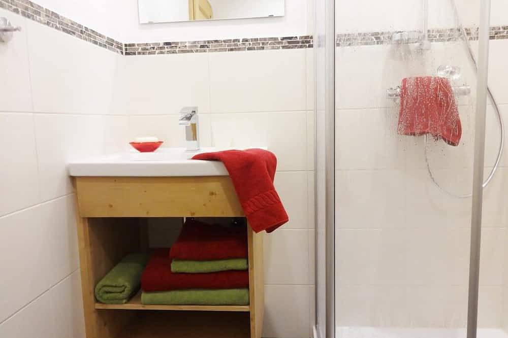 Ganze Wohnung, 45qm große Ferienwohnung für bis zu 3 Personen auf einem Bauernhof in Lohberg, Ostbayern