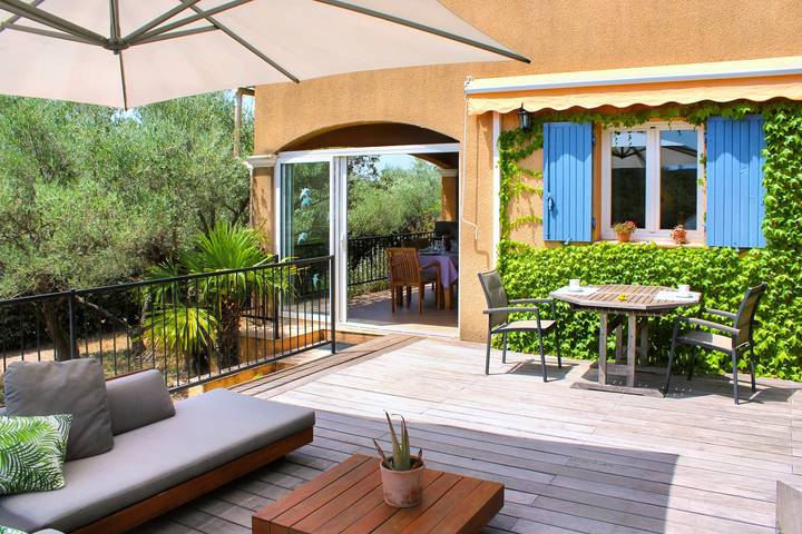 Gîte pour 6 personnes, avec piscine, adapté aux familles à Carcès - 4