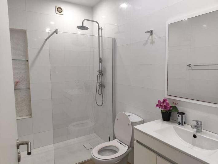 Gîte pour 6 personnes, avec balcon et vue dans Praia - 3