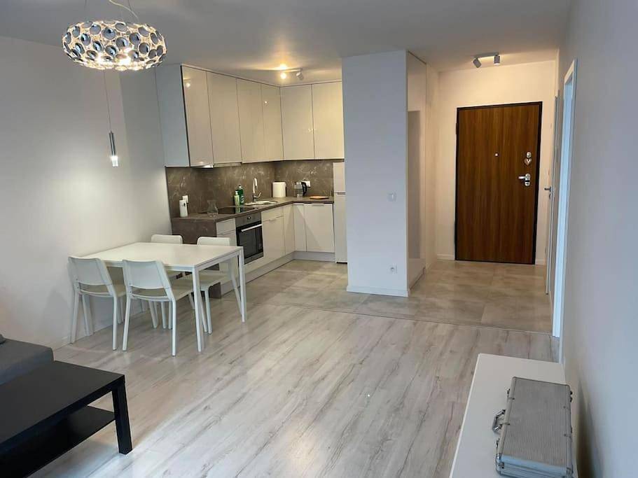 Cały apartament, One-Bedroom Apartment in Białołęka, Warszawa